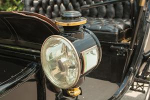 Baker Electric Model V Victoria 1908 года 